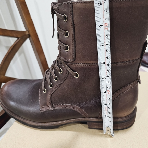 NEW NWT UGG Australia Men's Larus Winter Boots Sz 12 Brown - Picture 8 of 13
